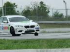 BMW M5 drží nový rekord v najdlhšom drifte 82,5 km