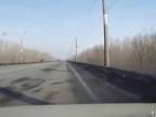 Blbec na ruskej diaľnici