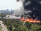 Požiar bytového domu v centre mesta Houston