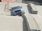 Schopnosti Land Rovera Evoque v skate parku 1