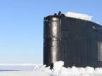Americká ponorka vs arktický ľad