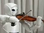 Robot, ktorý hrá na husle