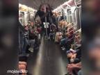 Nie len taká obyčajná jazda metrom! (New York)