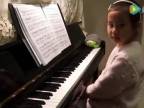 5-ročná mimoriadne nadaná klaviristka (Čína)