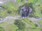 Pilot helikoptéry objavil novú jaskyňu (Kanada)