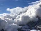 Masívna lavína pri lyžiarskom stredisku Samnaun (Švajčiarsko)