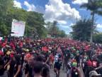 Najväčší protest v dejinách ostrova Guadeloupe má tempo