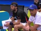 Gruzínec prerušil zápas na Australia Open za ťažkosti s dýchaním
