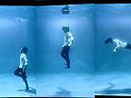 Perfektná choreografia pod vodou