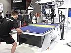 Robot Omron FORPHEUS vie hrať stolný tenis a je fakt dobrý!