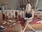 Vyrábam drevené dildá - tešitielka