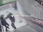 16 ročný ukrajinec v Taliansku útočil na ľudí na stanici metra v Miláne
