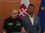 Šok v priamom prenose: prezidentka polície skolabovala pred novinármi