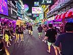 Na ulici SOI 6 v Phatthaji nájdete viacej prostitútok, ako turistov (04/2026) 4K