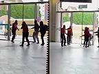 Imigrant napadol bezpečnostnú pracovníčku v hlavnej stanici v Antverpách