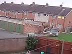 Gangsterská vojna v Middlesborough eskaluje: auto narazilo do múru