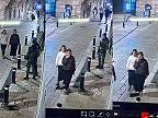 Žena napľula na zem pred katedrálou v Jeruzaleme, hoci boli blízko policajti