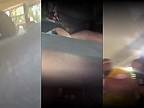 Chlapec napadnutý v školskom autobuse, ostatní sa smiali