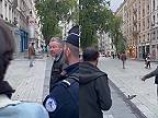 Majiteľ obchodu konfrontoval primátora Lyonu po škodách z nepokojov