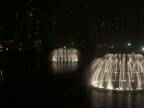 Nádherná fontána v Dubaji