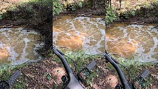 video Sírne oko je zaujímavá prírodná zvláštnosť neďaleko obce Nové Hony