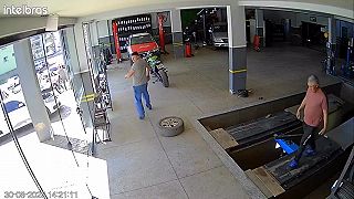 video Musím už frčať, dnes ešte musím veľa vecí vyriešiť!