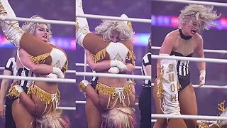 video Niečo z amerického ženského wrestlingu, divákom sa to náramne páčilo