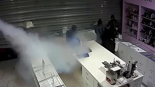 video Klenotníctvo bolo pre prípad lúpeže vybavené vyvíjačmi pary