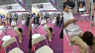 video A kto ešte potrebuje vlastne frajerku?