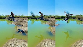 video Čo myslíš, preskočí tú zelenú žbrndu?