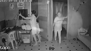 video Otec mal počas zemetrasenia jasné priority - PC