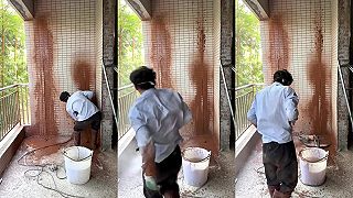 video Chlapče, skoro si mal črevá vonku!