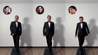 video Napodobňuje chôdzu známych hercov