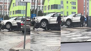 video Zaparkoval BMW pri Lidli v Bratislave (klasiky slovenského internetu)