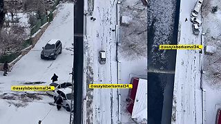 video Poľadovica v tureckom meste Malatya spôsobila na ceste chaos