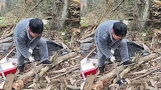 video A načo si berieš so sebou mobil, keď rúbeš drevo?