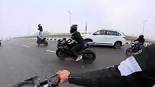 video Jebonautika v priamom prenoste