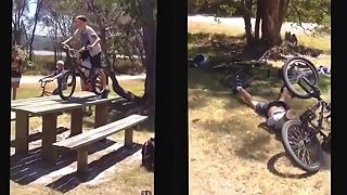 video Pamätajte si deti, nikdy nejazdite s bicyklom po stole!