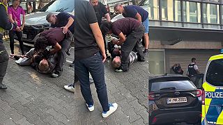 video Dvojica v Nemecku napadla muža, chceli mu ukradnúť telefón