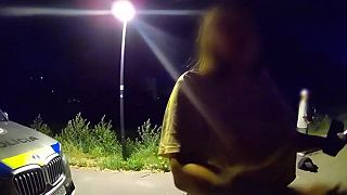 video Hrdinovia z Ukrajiny zbili v Bratislave 35-ročného muža, ktorý bol na prechádzke