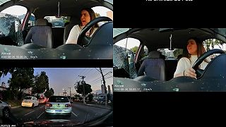 video Zlodeji na motocykli ukradli iPhone z auta v São Paule a vybrali peniaze z účtu