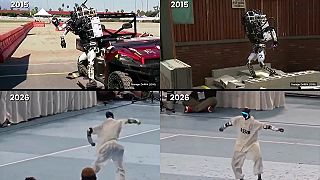 video Humanoidné roboty 2015 vs. 2026