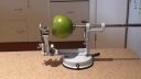 video Dokonale ošúpané jablko