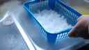 video Párty trik: suchý ľad + voda