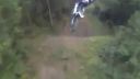 FMX pomedzi stromy