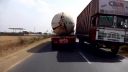 video Na cestách po Indii - nehoda cisterny