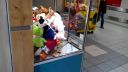 video Malý cigáň na nákupoch