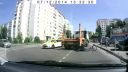 Cyklistku prešiel kamión