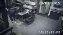 Zmlátila troch chlapov