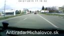 Odhalenie policajneho golfu s radarom